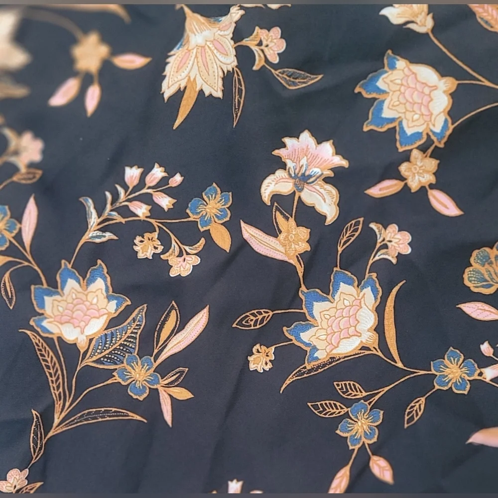 NWT! les Serein Women's Bohemian Print Blouse Size Medium - Picture 3 of 9